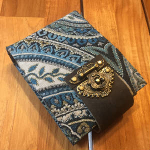 Handmadebooks/latchlockgoldblue1.jpg